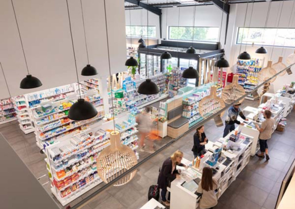 Vue plongeante sur les comptoirs